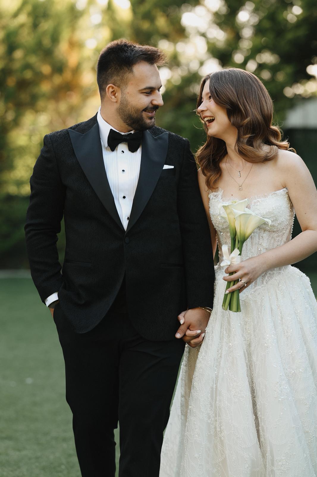 Doğa & Yiğit Dur’un Güzelbahçe’deki Düğünleri