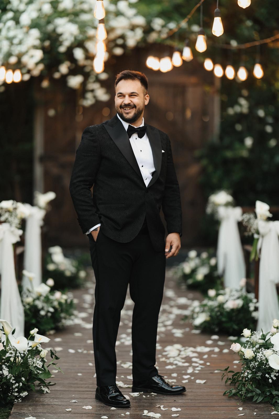 Doğa & Yiğit Dur’un Güzelbahçe’deki Düğünleri