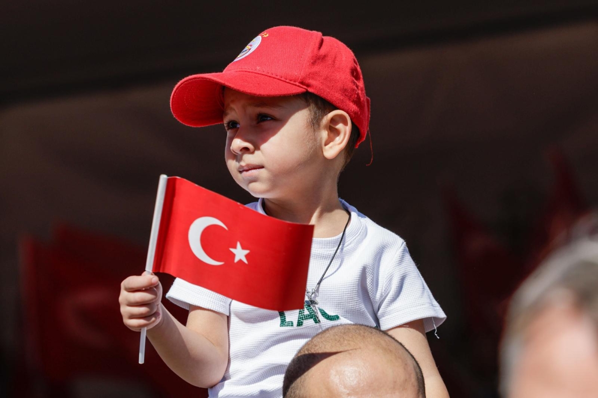 9 EYLÜL RUHU İZMİR SOKAKLARINDA