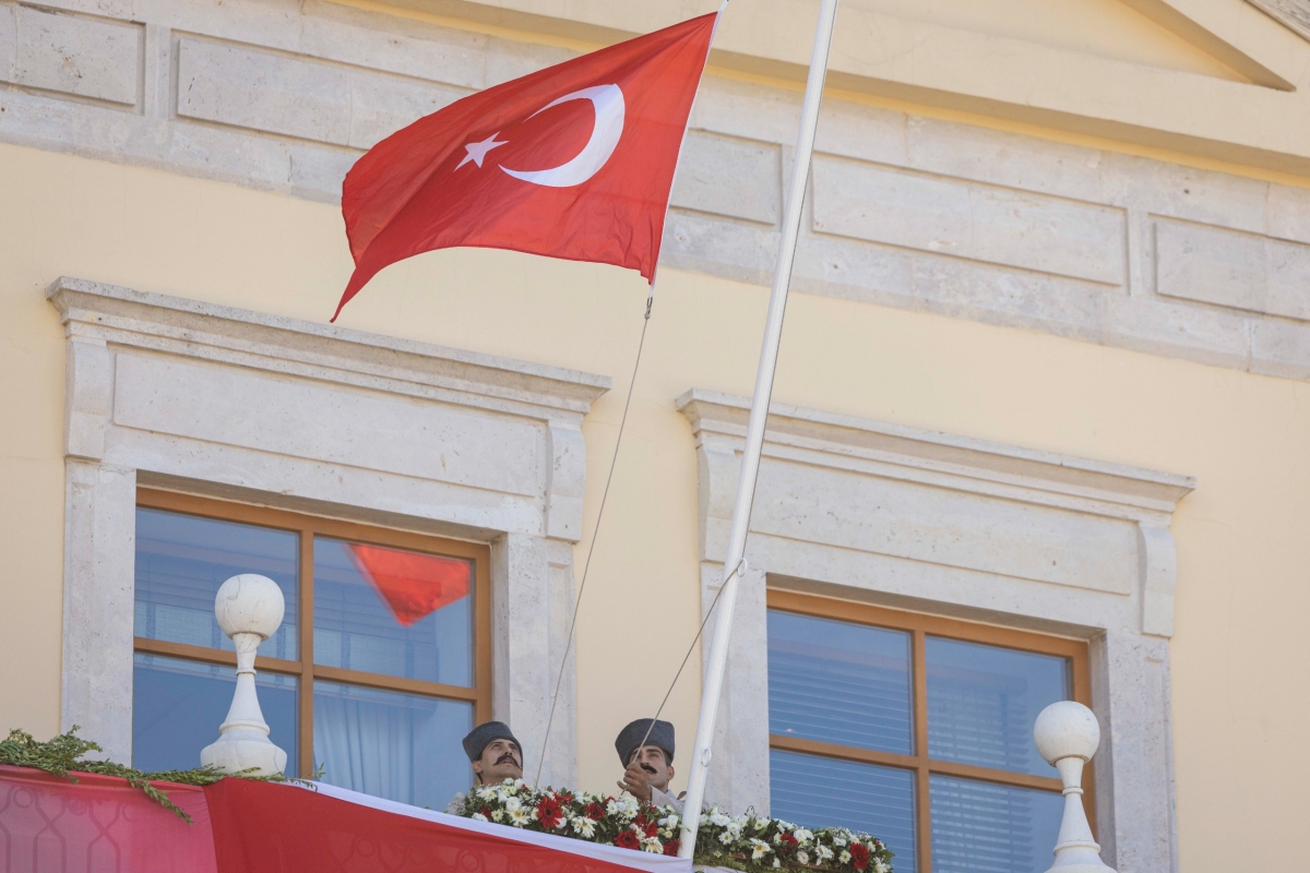 9 EYLÜL RUHU İZMİR SOKAKLARINDA