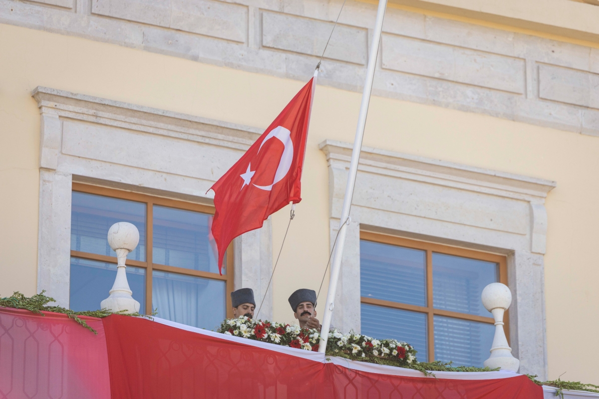 9 EYLÜL RUHU İZMİR SOKAKLARINDA