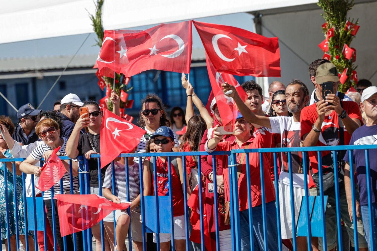 9 EYLÜL RUHU İZMİR SOKAKLARINDA
