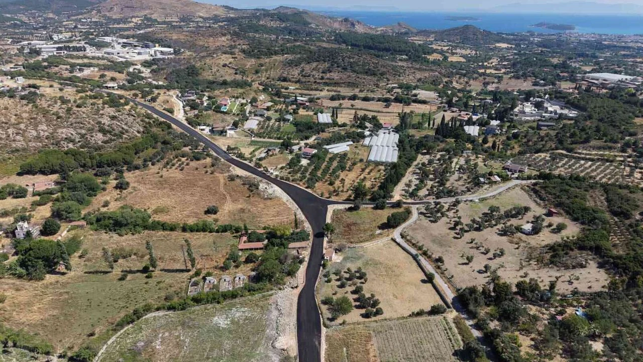URLA'DA ULAŞIM ALTYAPISI GÜÇLENDİRİLİYOR