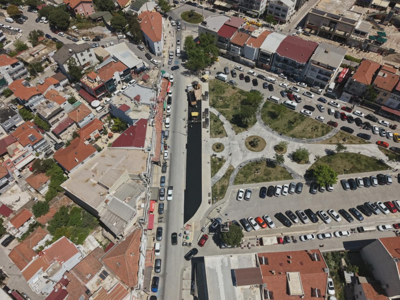 URLA’DA KONFORLU ULAŞIM İÇİN ÇALIŞMALAR DEVAM EDİYOR 