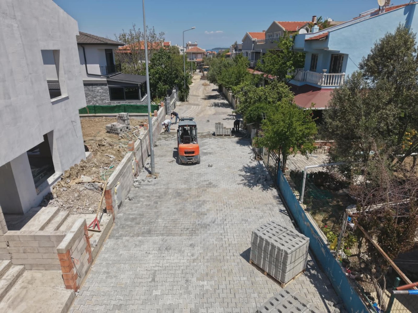 Urla’nın dört bir yanında çalışmalar devam ediyor