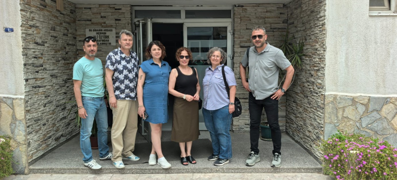 EĞİTİM-İŞ’TEN URLA LİSELERİ RAPORU: Güvenlik, Şube Artışı ve Öğretmen Yükü Sorunları